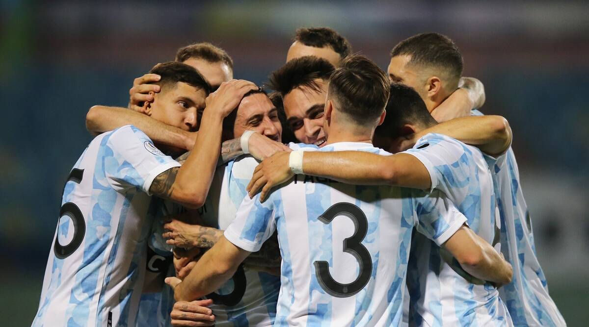 Thắng Ecuador, Argentina chính thức bước vào bán kết Copa America
